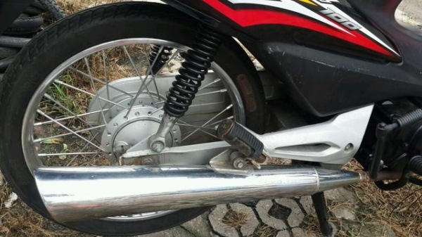 ขายฮอนด้า WAVE 100 UBOX ปี 48 ขายฮอนด้า WAVE 100 UBOX ปี 48