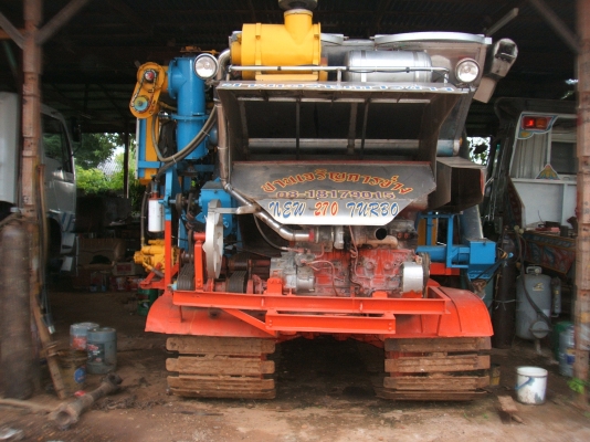 ขายรถเกี่ยวข้าวปานเจริญ อุ้ม 2.5 ตัน เครื่อง JO8C ปั้มไดกิ๊ส เบอร์ 22 ตัวเดิน 12 HT สภาพดีพร้อมใช้งาน