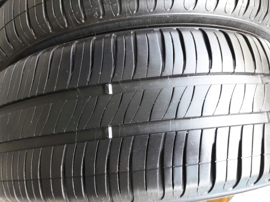 ยางMICHELIN รุ่น ENERGY xm2 185 60R15 ปี2015 สภาพสวยมากๆไร้ที่ติ ดอกเยอะมากๆ90\%คุ้มสุดใช้อีกนาน ยางMICHELIN รุ่น ENERGY xm2 185 60R15 ปี2015 สภาพสวยมากๆไร้ที่ติ ดอกเยอะมากๆ90\%คุ้มสุดใช้อีกนาน