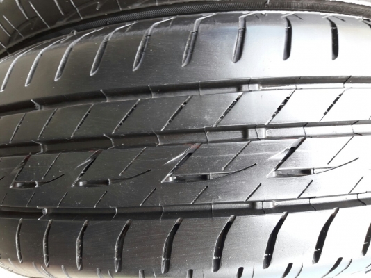 ยางBRIDGESTONE รุ่น Ecopia EP200 .175 65R15 ปี2015 สภาพสวยมากๆ ดอกเต็มๆ95\% สียังติดอยู่ทุกเส้นน้องๆป้ายแดงคุ้มสุดๆถูกมากๆ