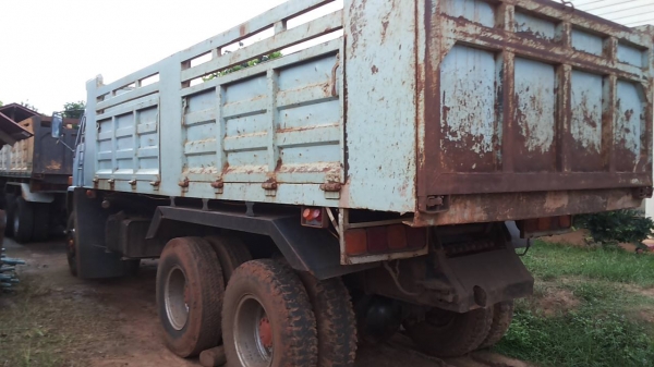 **860,000 บ.ต่อรอง/// 10ล้อ2เพลาดั้ม ISUZU ROCKY FXZ-240 (K) หัวขาวทำฟ้า เครื่อง+เกียร์ เดิม ช่วงล่า