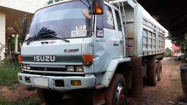 **860,000 บ.ต่อรอง/// 10ล้อ2เพลาดั้ม ISUZU ROCKY FXZ-240 (K) หัวขาวทำฟ้า เครื่อง+เกียร์ เดิม ช่วงล่า
