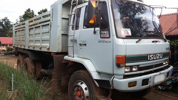 **860,000 บ.ต่อรอง/// 10ล้อ2เพลาดั้ม ISUZU ROCKY FXZ-240 (K) หัวขาวทำฟ้า เครื่อง+เกียร์ เดิม ช่วงล่า