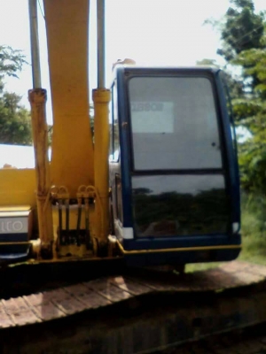 ขายรถแบคโค KOBELCO SK 120-3 สะภาพเก่านอก ใบแจ้งจำหน่าย  ไฟฟ้าครบ เอวแน้น รถสวย สนใจรีบโทรด่วน