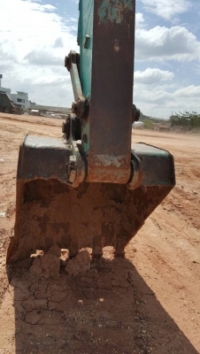 ขายรถแบคโค KOBELCO SK 200-8 YN12 ใบแจ้งจำหน่าย ไฟฟ้าครบ เอวแน้น ราคา.1750000 สนใจรีบจองด่วน