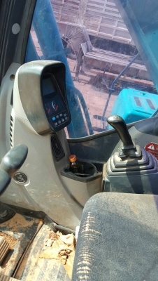 ขายรถแบคโค KOBELCO SK 200-8 YN12 ใบแจ้งจำหน่าย ไฟฟ้าครบ เอวแน้น ราคา.1750000 สนใจรีบจองด่วน