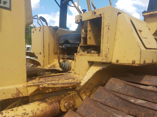 ขายรถแทรกเตอร์ CAT D4H-LGP ตีนเป็ด เกียร์ตัด เอกสารเล่มทะเบียน รถสวย พร้อมใช้ ราคา.550000 สนใจรีบจองเ่วน