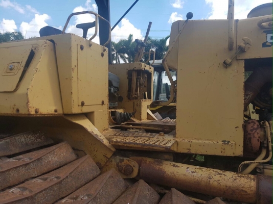 ขายรถแทรกเตอร์ CAT D4H-LGP ตีนเป็ด เกียร์ตัด เอกสารเล่มทะเบียน รถสวย พร้อมใช้ ราคา.550000 สนใจรีบจองเ่วน