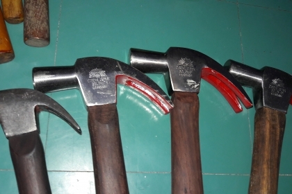 ขายค้อนตราตาขนาด16oz.งานใหม่ด้ามไม้มงคลฝีมือระดับเทพ ขายค้อนตราตาขนาด16oz.งานใหม่ด้ามไม้มงคลฝีมือระดับเทพ