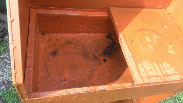 ขายด่วน ตู้ผสมสี ล้างเครื่องมือได้ 2500