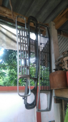 ขายกระจังหน้ารถ มาสด้า1200*10  มาสด้า1600*1 ช้างเหยียบ*1 สภาพดี(จากร้านขายอะไหล่เลิกกิจการ) อันละ300