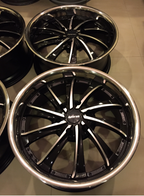 ล้อลาย W-Work ขอบ20 สภาพสวย ไม่มีซ่อม ราคาไม่แพง