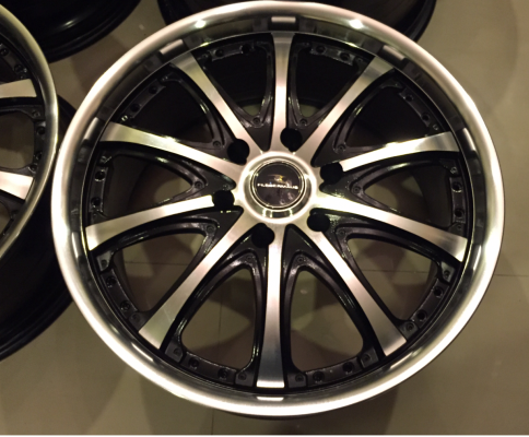 ล้อลาย W-Work ขอบ 20 กว้าง 8.5 หลัง 9.5 ราคาไม่แพง