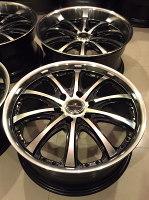 ล้อลาย W-Work ขอบ 20 กว้าง 8.5 หลัง 9.5 ราคาไม่แพง