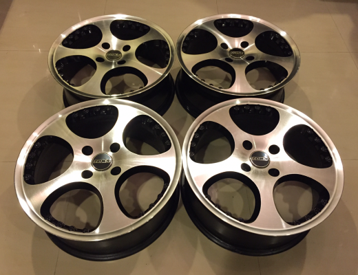 ล้อVIP ขอบ17 สภาพสวย พร้อมใช้งาน ราคาไม่แพง
