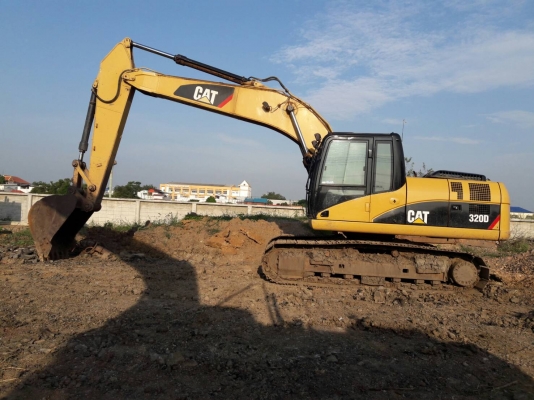 ขาย รถแบคโฮ CAT 320D พร้อมใช้งาน