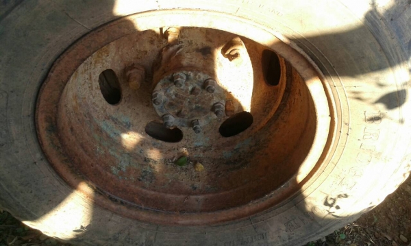 ขาย 6 ล้อ เทนเลอร์ลากรถเกี่ยว มีหางพับ คัสซีรถอีแต๋น เครื่อง ISUZU 74 แรงม้า