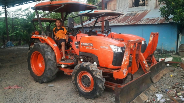 KUBOTA L3608