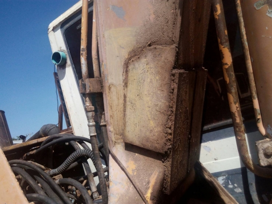 ขาย Komatsu Pc120-5คอนโทรลสั้นสภาพสวยพร้อมใช้ ต่อคุณอ๊อฟพิจิตร086-737-9991