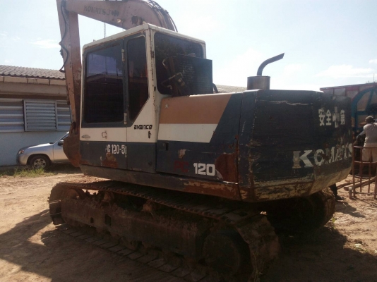ขาย Komatsu Pc120-5คอนโทรลสั้นสภาพสวยพร้อมใช้ ต่อคุณอ๊อฟพิจิตร086-737-9991