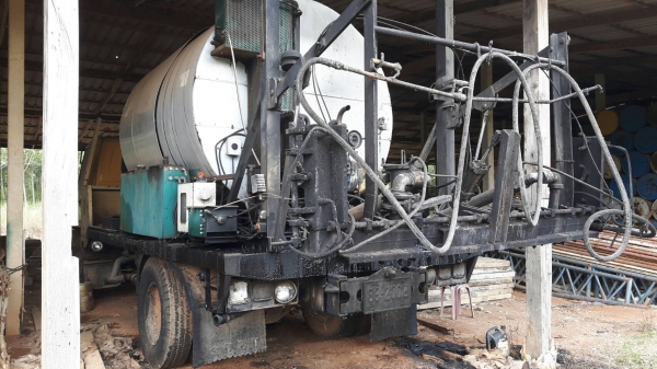 รถสเปร์ยยาง ขนาดถัง 6,600 ลิตร