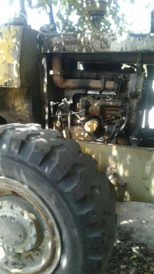 ขายรถตัก910 45v ตามสภาพพร้อมใช้ ติดต่อคุณอ๊อฟพิจิตร086-737-9991