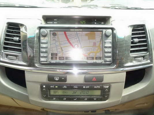 TOYOTA FORTUNER 3.0 V 4WD AT ปี 2012