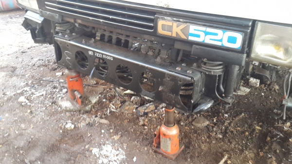 ขายถูก หัวเก๋ง หัวญี่ปุ่นแท้  นิสสัน NISSAN UD  Diesel  บิ๊กทั่ม  หัว10 สามใบปัด ใส่ CW-30 CW430 ได้ ครับ  081-1841924