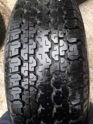 ยางbridgestone 245/70/16 ถอดป้ายแดงปี16 ชุดล่ะ 13,500