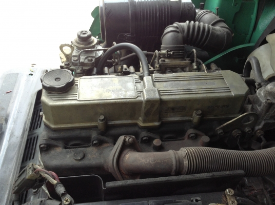 +++ ขายโฟล์คลิฟท์  MITSUBISHI FD30  ขนาด  3  ตัน  เครื่องยนต์ดีเซล  เสา  4  เมตร  เกียร์ออโตเมติค  งา 1,070  มม.  ยางตัน