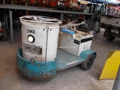 นำเข้าจากญี่ปุ่น รถลาก MIGHTY  NTT100-32 รหัสสินค้า 80802586 มีอุปกรณ์ชุดลากด้านหลัง พร้อมใช้งาน