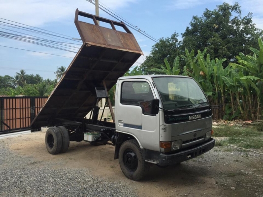 ขาย6ล้อดั๊มพื้นเลียบ สนใจจริงโทร095-6439584 กรุณาอ่านรายละเอียดให้ครบ