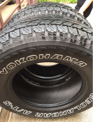 ยางคู่ All Yokohama 245 70 16 ปี14 ดอกเต็ม ไม่มีปะ ราคาไม่แพง