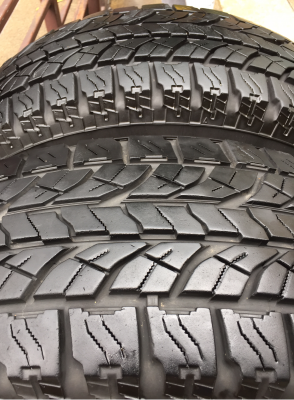 ยางคู่ All Yokohama 245 70 16 ปี14 ดอกเต็ม ไม่มีปะ ราคาไม่แพง
