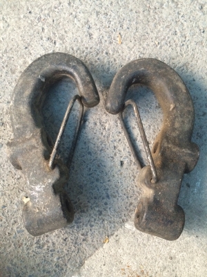 ตะขอลากจูง