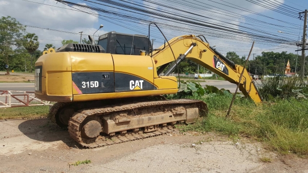 ขาย แบคโฮ CAT 315D จดทะเบียนปี 56 รถใช้งานน้อย ระบบไฟครบ ที่โคนบูมมีเชื่อมหน่อย เอกสารเล่มทะเบียนเต็ม ราคาต่อรองได้