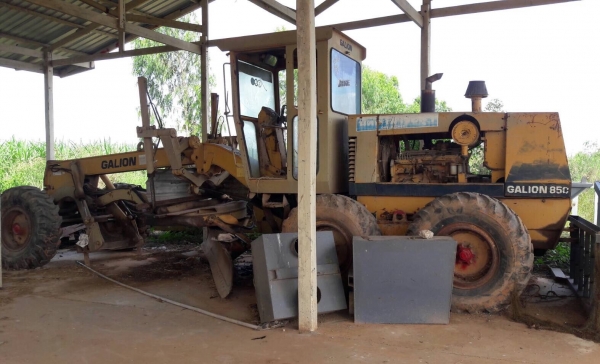 ขาย รถเกรด GALION 850  สภาพพร้อมใช้งาน เครื่องดี ปั้มดี เอกสารใบซื้อขาย ราคาต่อรองได้ครับ