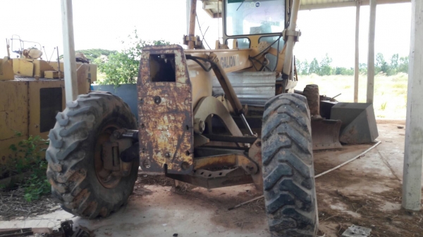 ขาย รถเกรด GALION 850  สภาพพร้อมใช้งาน เครื่องดี ปั้มดี เอกสารใบซื้อขาย ราคาต่อรองได้ครับ