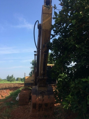 ขายรถขุด แบ็คโคCAT E200B สภาพพร้อมลงทำงาน ช่วงล่างดีปั๊มฟิต