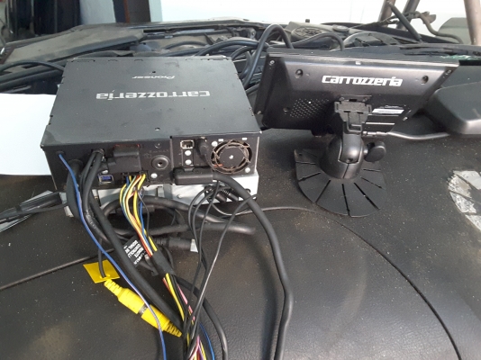 เครื่องเล่นcd tv