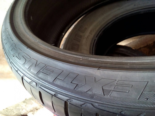225/35R20 TOYO EXTENZA ปี14 มี 1 เส้น tel. 081-427-3941 225/35R20 TOYO EXTENZA ปี14 มี 1 เส้น tel. 081-427-3941