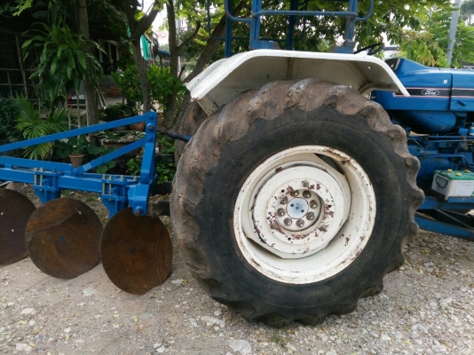 ขานรถไถฟอร์ด