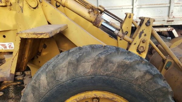 ขาย รถตัก CAT 910 เอวอ่อน สภาพพร้อมใช้งาน