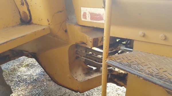 ขาย รถตัก CAT 910 เอวอ่อน สภาพพร้อมใช้งาน