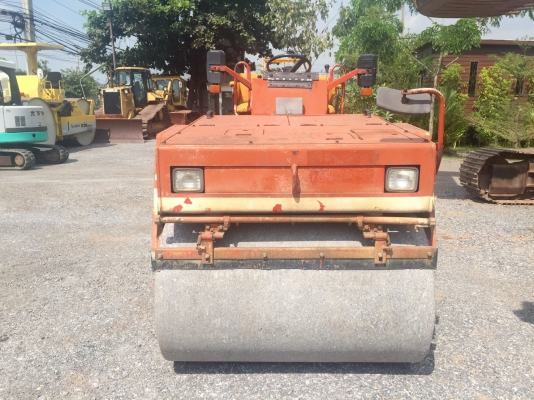 ขายรถบดสั่นสะเทือน SAKAI TW500 ขนาด 5 ตัน สภาพพร้อมใช้งาน From JAPAN ติดต่อ 063-9316985 ID LINE : 0639316985 ครับ