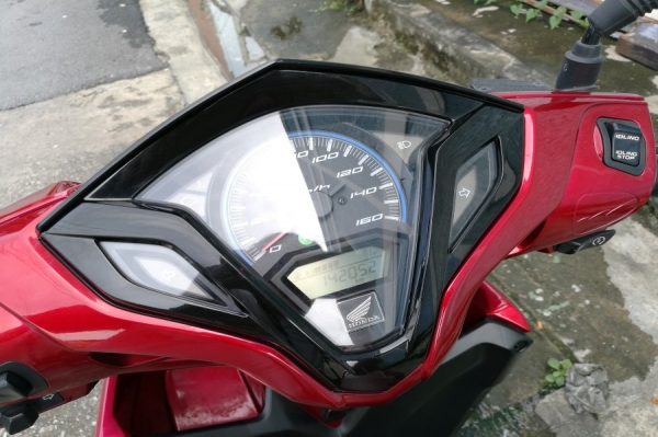 Click 125i 2014 ตัวTop รถบ้านแท้ เจ้าของคนเดียว เล่มชุดโอนครบ