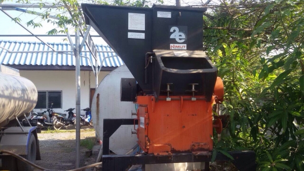 ขายเครื่องบดไม้