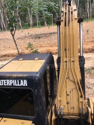 แมคโค CAT 32D ชั่วโมงทำงาน 12,000กว่าชั่วโมง รถ6ปี มีเล่มทะเบียนพร้อมครับ Serial 976 เป็นรถญี่ปุ่น