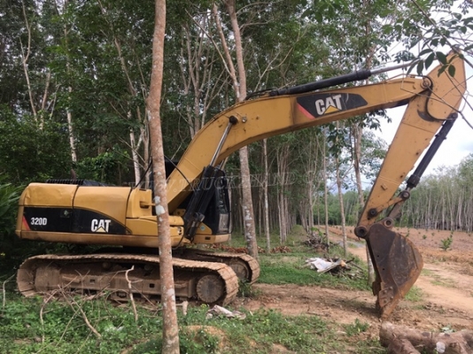 แมคโค CAT 32D ชั่วโมงทำงาน 12,000กว่าชั่วโมง รถ6ปี มีเล่มทะเบียนพร้อมครับ Serial 976 เป็นรถญี่ปุ่น