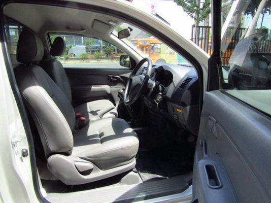 TOYOTA VIGO 2.7CAB CNG ปี2014 TOYOTA VIGO 2.7CAB CNG ปี2014